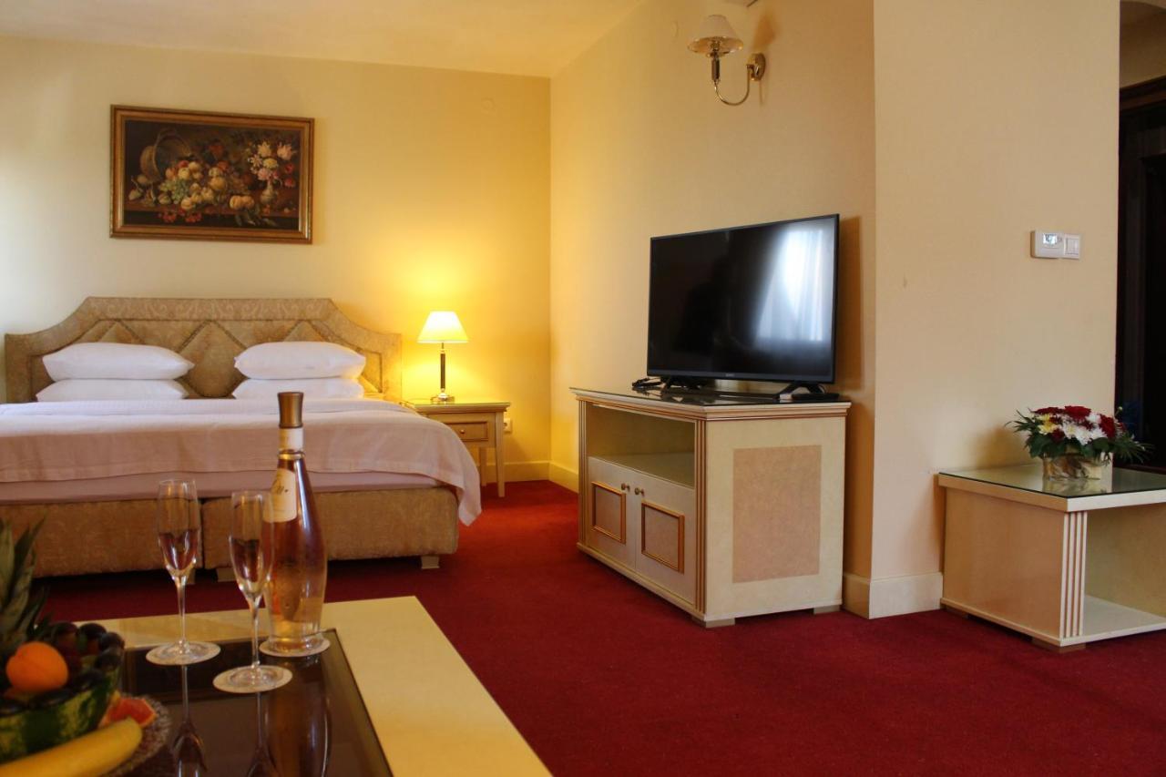 Casa Boyana Boutique Hotel Sofia Bagian luar foto